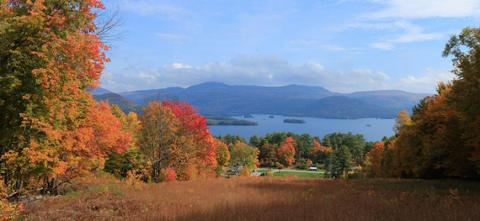 Photo of lake in Warren County